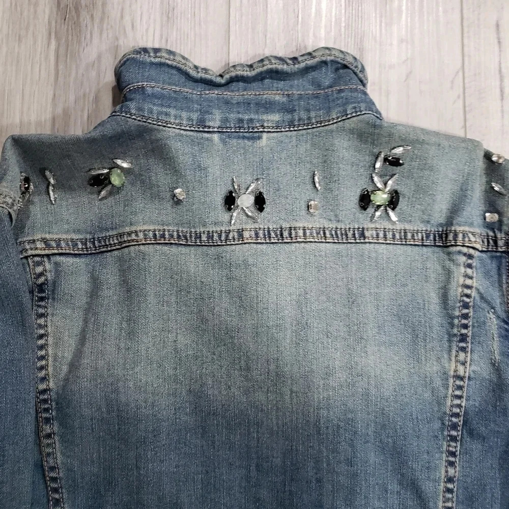 Lola Jeans Blue Denim Bejeweled Jean Jacket Womans size L. - Picture 3 of 6